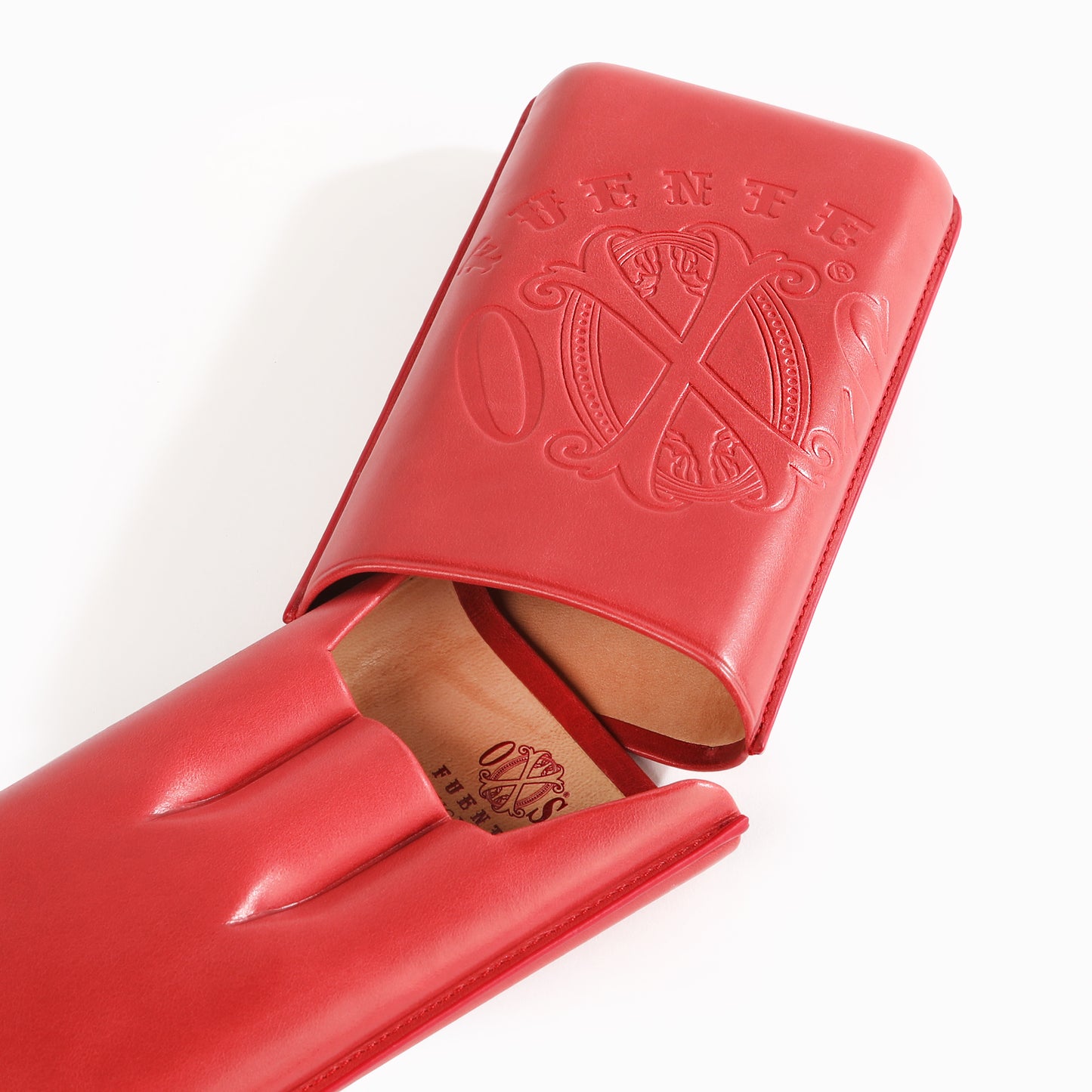 Fuente The OpusX Society OXS Spanish Cow Nobuk Leather 3-Cigar Case - El Rojo (red)