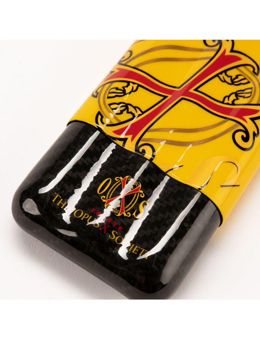 Fuente The OpusX Society 3 Cigar Carbon Fiber Case Yellow